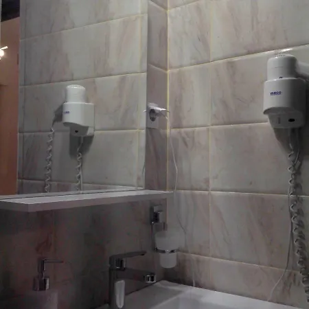 Casa Rendez Vous ゲストハウス 4*