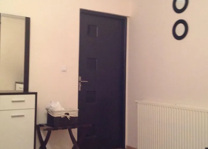 Guest house Casa Rendez Vous 4*